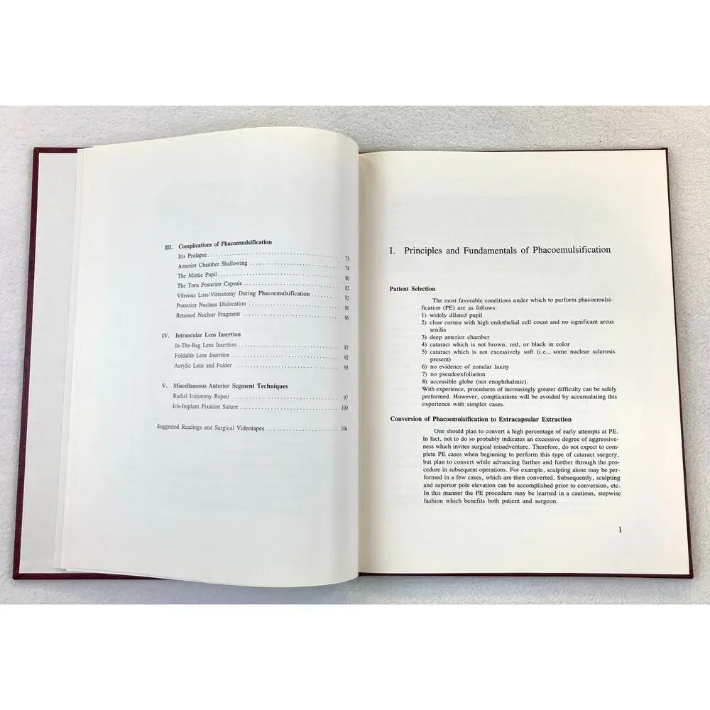 The Stereoatlas of Phacoemulsification and IOL Implantion Vintage 1990